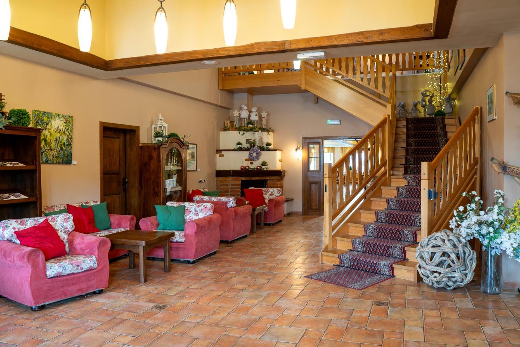 Terme Banovci - Hotel Zeleni Gaj 维尔兹 外观 照片