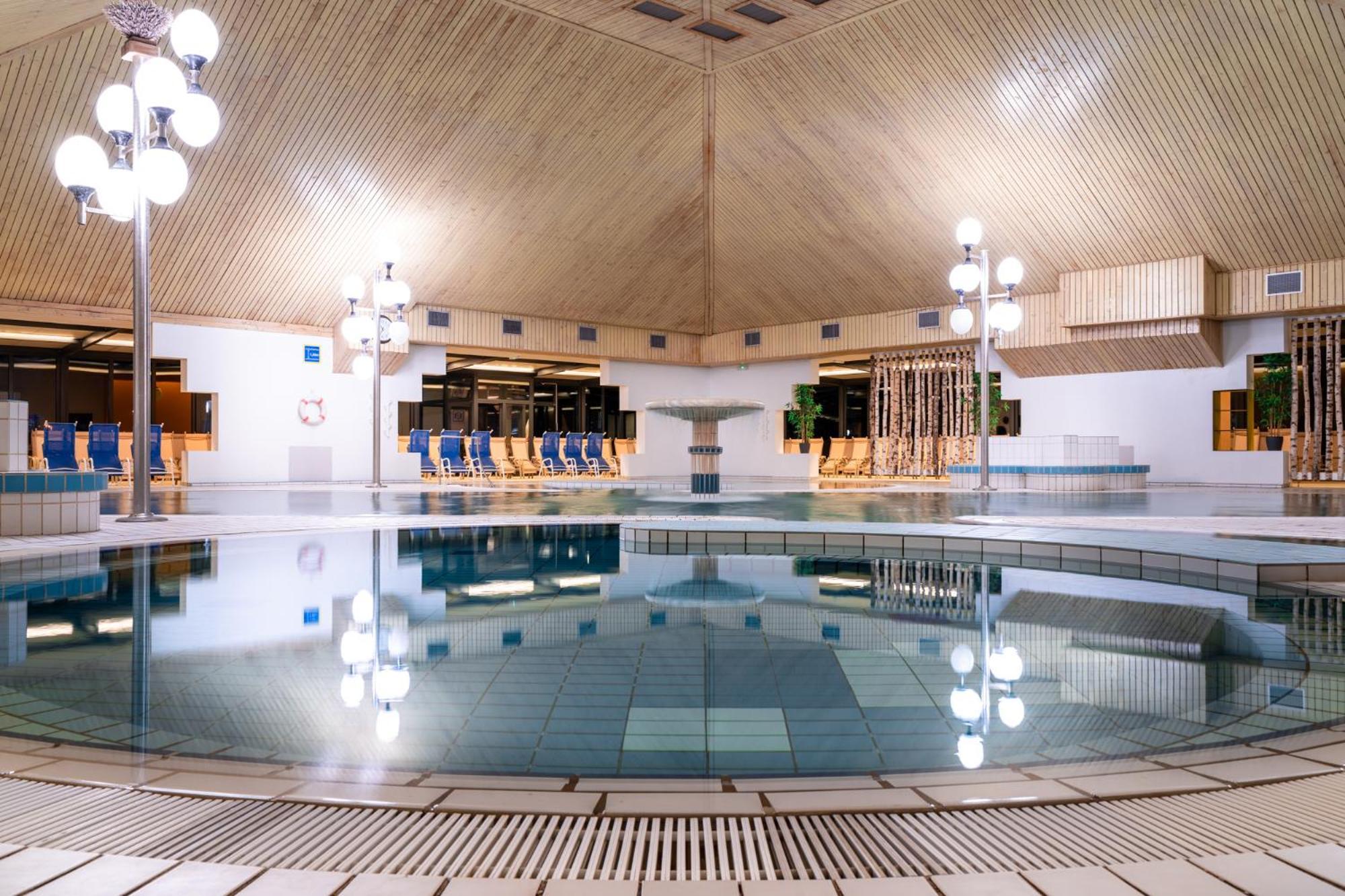 Terme Banovci - Hotel Zeleni Gaj 维尔兹 外观 照片
