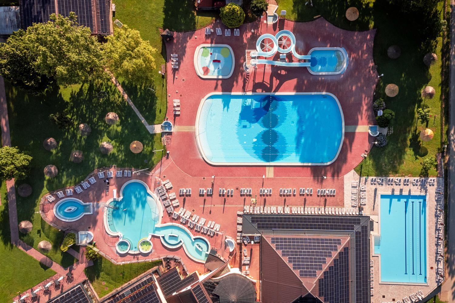 Terme Banovci - Hotel Zeleni Gaj 维尔兹 外观 照片