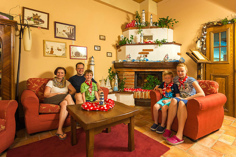 Terme Banovci - Hotel Zeleni Gaj 维尔兹 外观 照片
